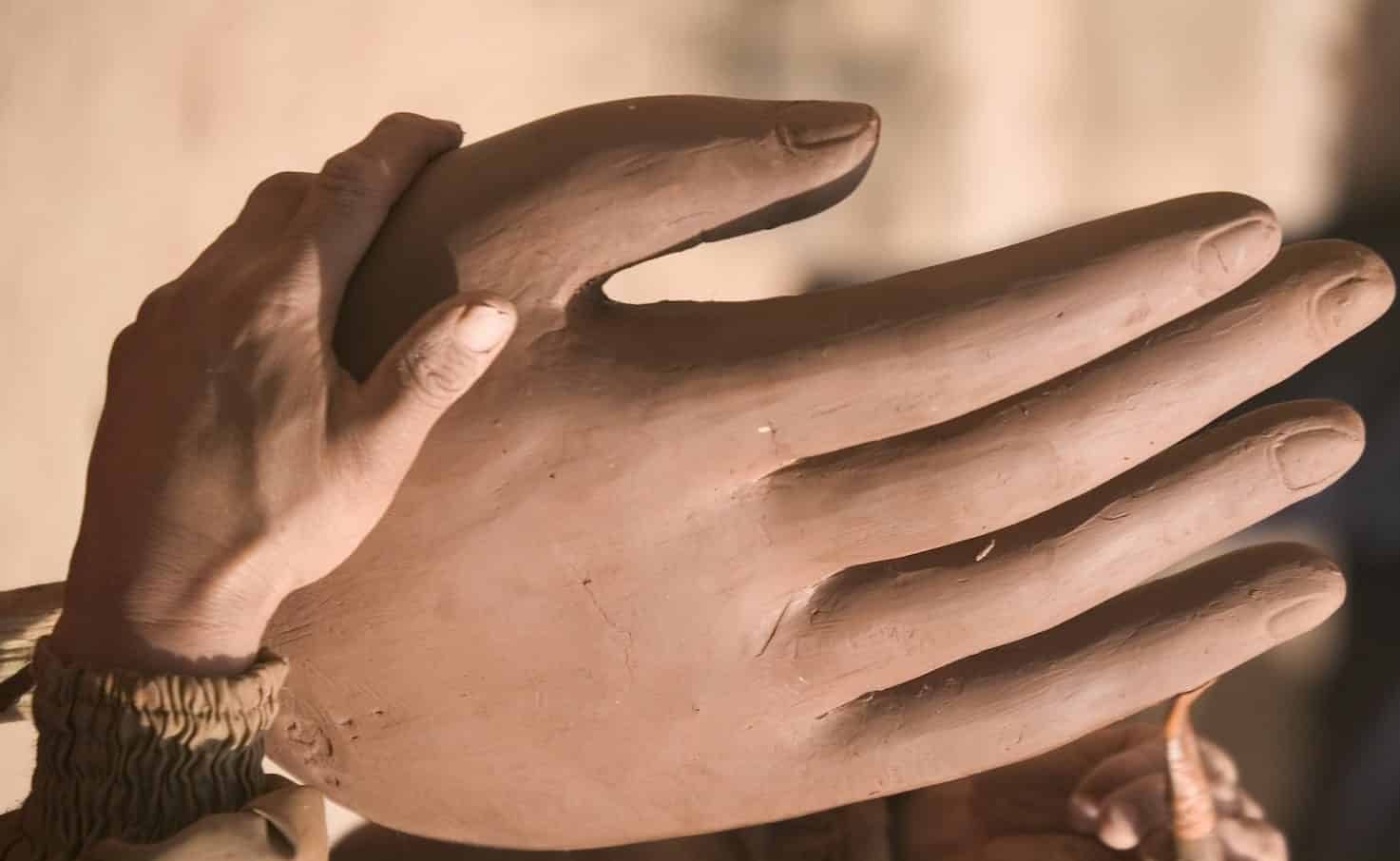 kleine und große Hand